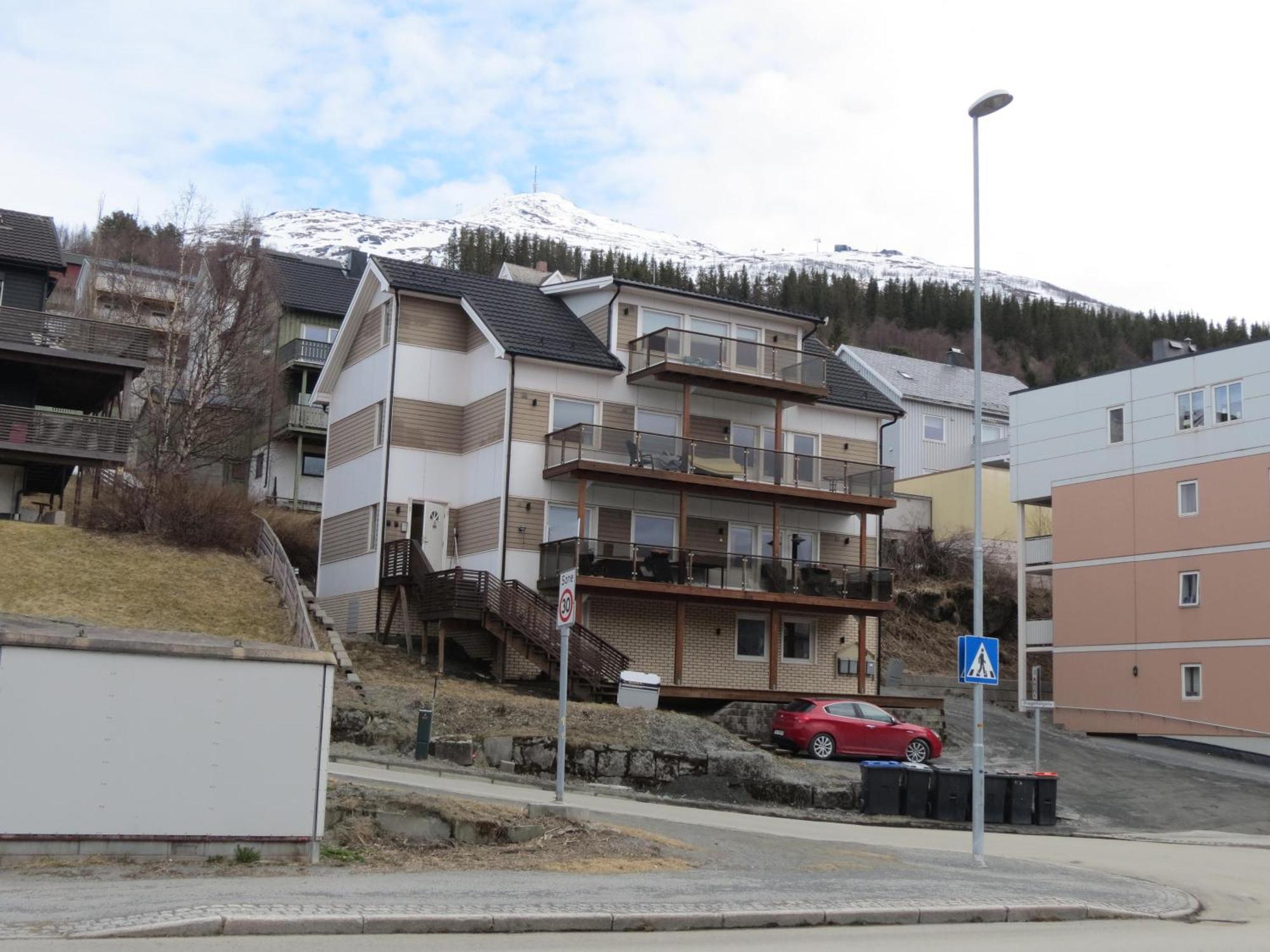 Koselig Og Moderne Leilighet, Meget Sentralt I Med Gratis Parkering! Leilighet Narvik